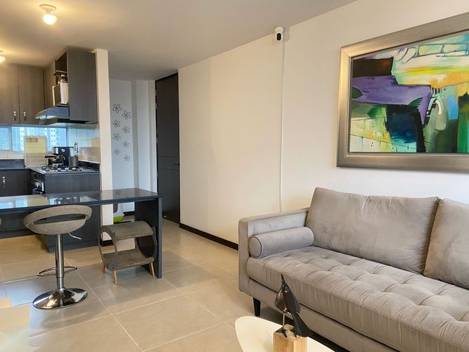 Apartamento de 3 alcobas en venta en Entreamigos, Sabaneta, 71 m² · foto 2 de 18
