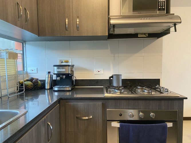 Apartamento de 3 alcobas en venta en Entreamigos, Sabaneta, 71 m² · foto 6 de 18