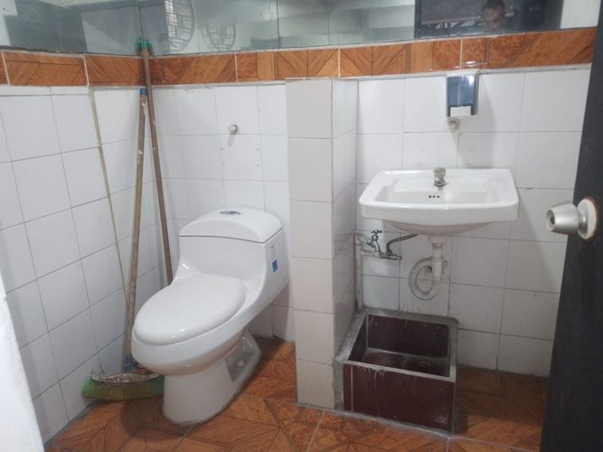Local en arriendo en Perpetuo Socorro, Medellín, 145 m² · foto 11 de 11
