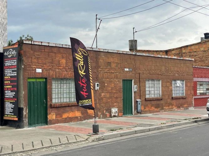 Casa de 3 alcobas en venta en La Fortuna, Funza, 509 m² · foto 2 de 11