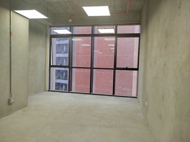 Oficina en arriendo en El Poblado, Medellín, 35 m² · foto 8 de 12
