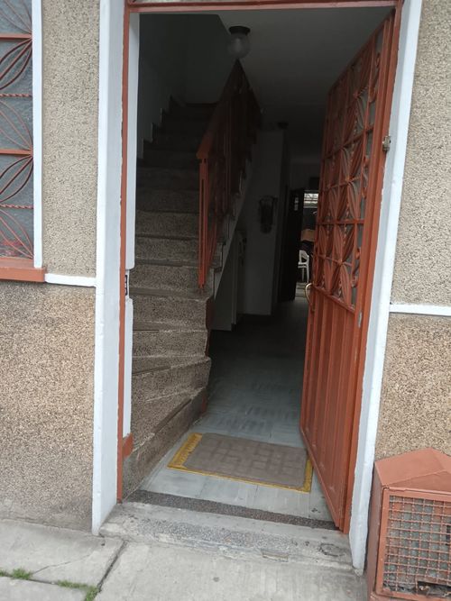 Casa de 3 alcobas en venta en Santa Helenita, Bogotá, 192 m² · foto 7 de 24