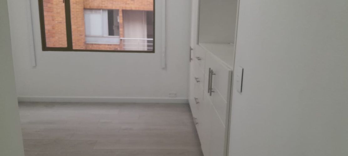 Apartamento de 2 alcobas en venta en La Calleja, Bogotá, 95 m² · foto 8 de 12