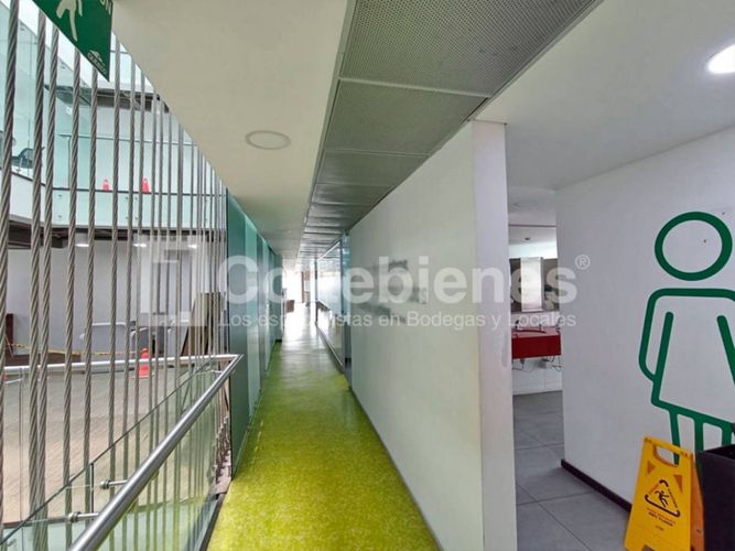 Oficina en arriendo en Villa Paula, Itagüí, 380 m² · foto 9 de 15