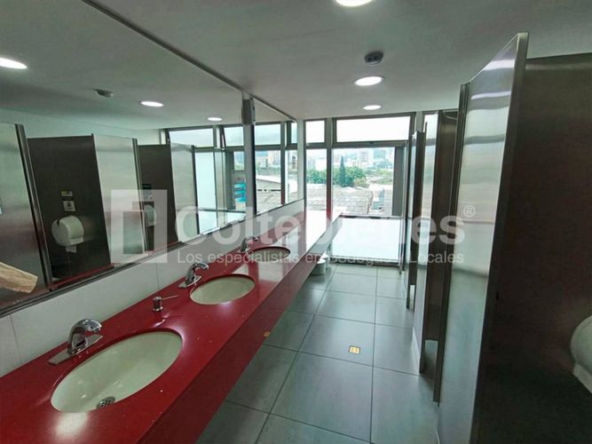 Oficina en arriendo en Villa Paula, Itagüí, 380 m² · foto 11 de 15