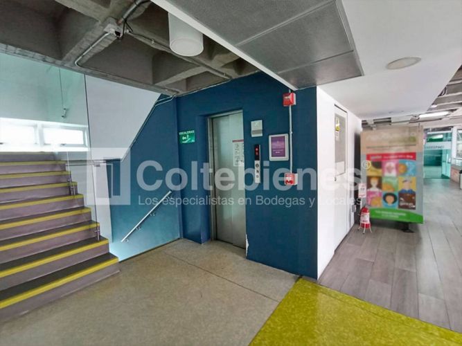Oficina en arriendo en Villa Paula, Itagüí, 380 m² · foto 12 de 15