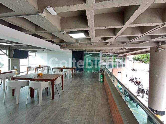 Oficina en arriendo en Villa Paula, Itagüí, 380 m² · foto 15 de 15