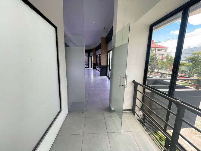 Local en venta en Alamos, Pereira, 1917 m² · foto 7 de 24