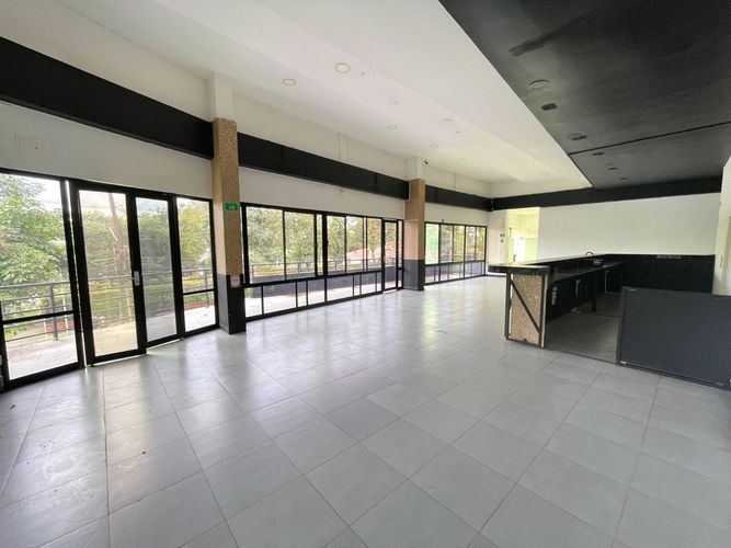 Local en venta en Alamos, Pereira, 1917 m² · foto 11 de 24