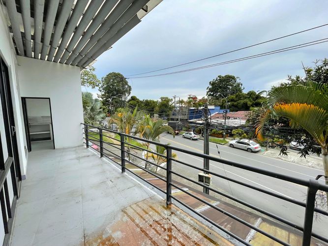 Local en venta en Alamos, Pereira, 1917 m² · foto 22 de 24