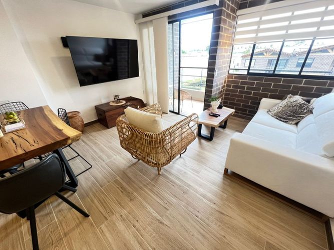 Apartamento de 3 alcobas en venta en El Tambo, La Ceja, 79 m² · foto 3 de 16