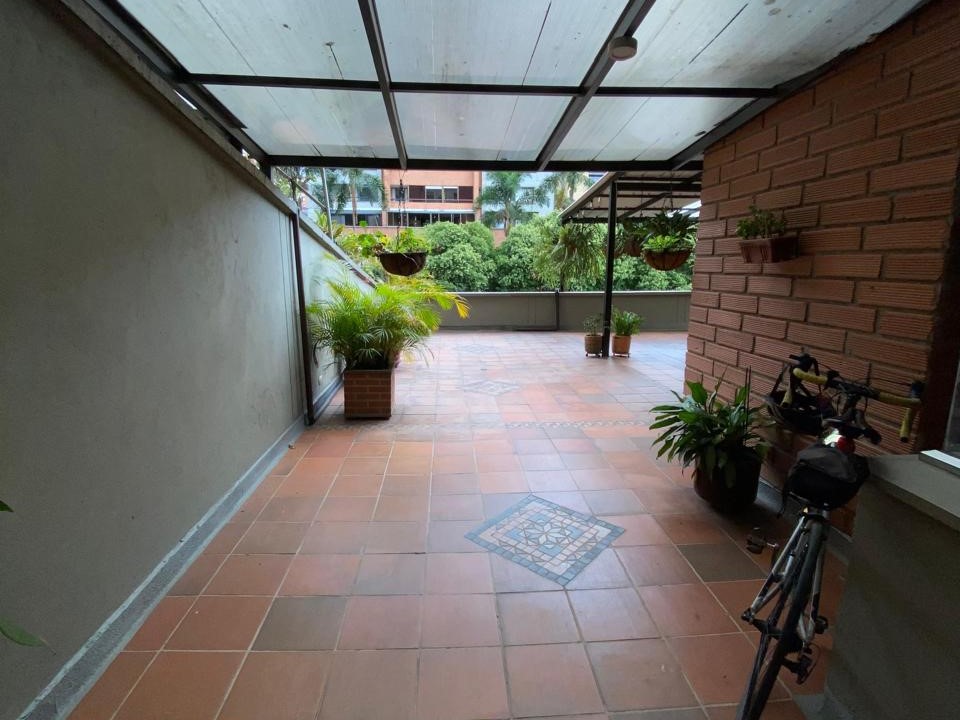 Apartamento en venta en Laureles, Medellín · foto 13 de 15
