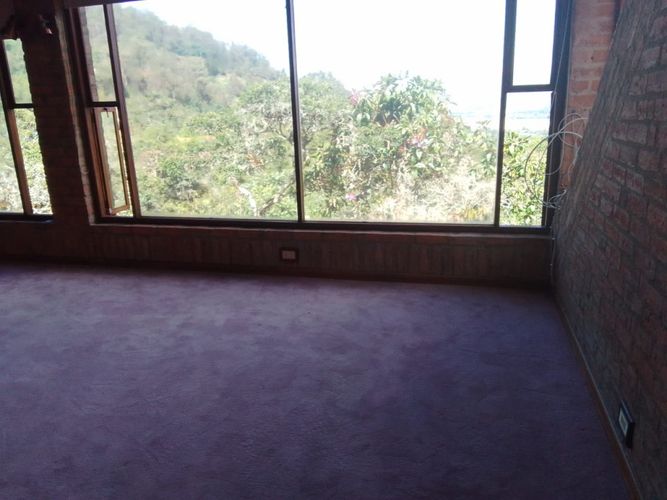 Casa de 4 alcobas en venta en Concepcion, Chía, 375 m² · foto 4 de 17
