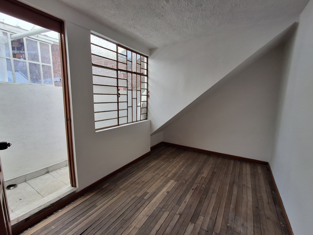 Casa en venta en Eduardo Santos, Bogotá · foto 10 de 13