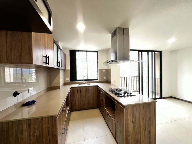 Apartamento de 3 alcobas en venta en La Ceja, 91 m² · foto 4 de 17