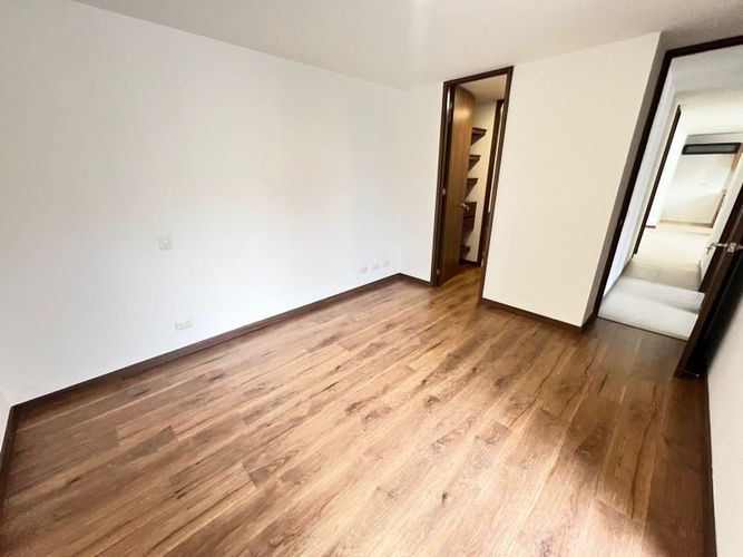 Apartamento de 3 alcobas en venta en La Ceja, 91 m² · foto 9 de 17