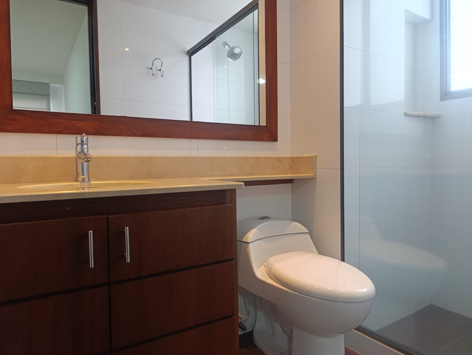 Apartamento en arriendo en El Poblado, Medellín · foto 13 de 20