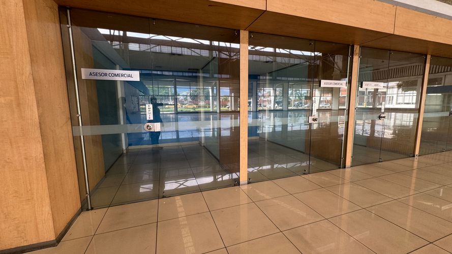 Local en arriendo en San Nicolas, Cali · foto 12 de 24