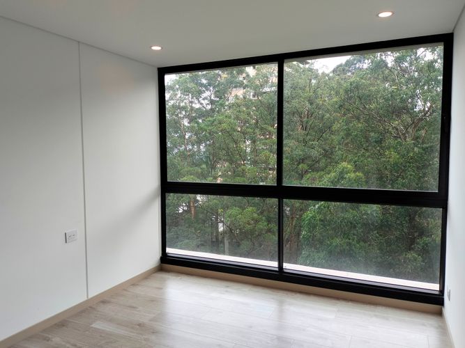 Apartamento de 2 alcobas en arriendo en El Poblado, Medellín, 107 m² · foto 11 de 16