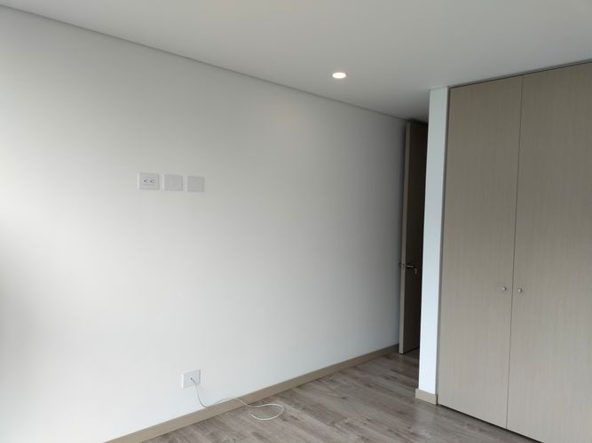Apartamento de 2 alcobas en arriendo en El Poblado, Medellín, 107 m² · foto 12 de 16