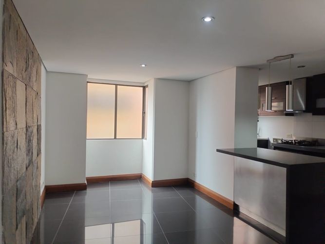 Apartamento de 2 alcobas en arriendo en Otraparte, Envigado, 88 m² · foto 3 de 17