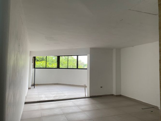 Oficina en arriendo en El Poblado, Medellín, 270 m² · foto 7 de 12