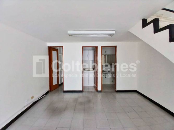 Local en arriendo en Laureles, Medellín, 90 m² · foto 3 de 12