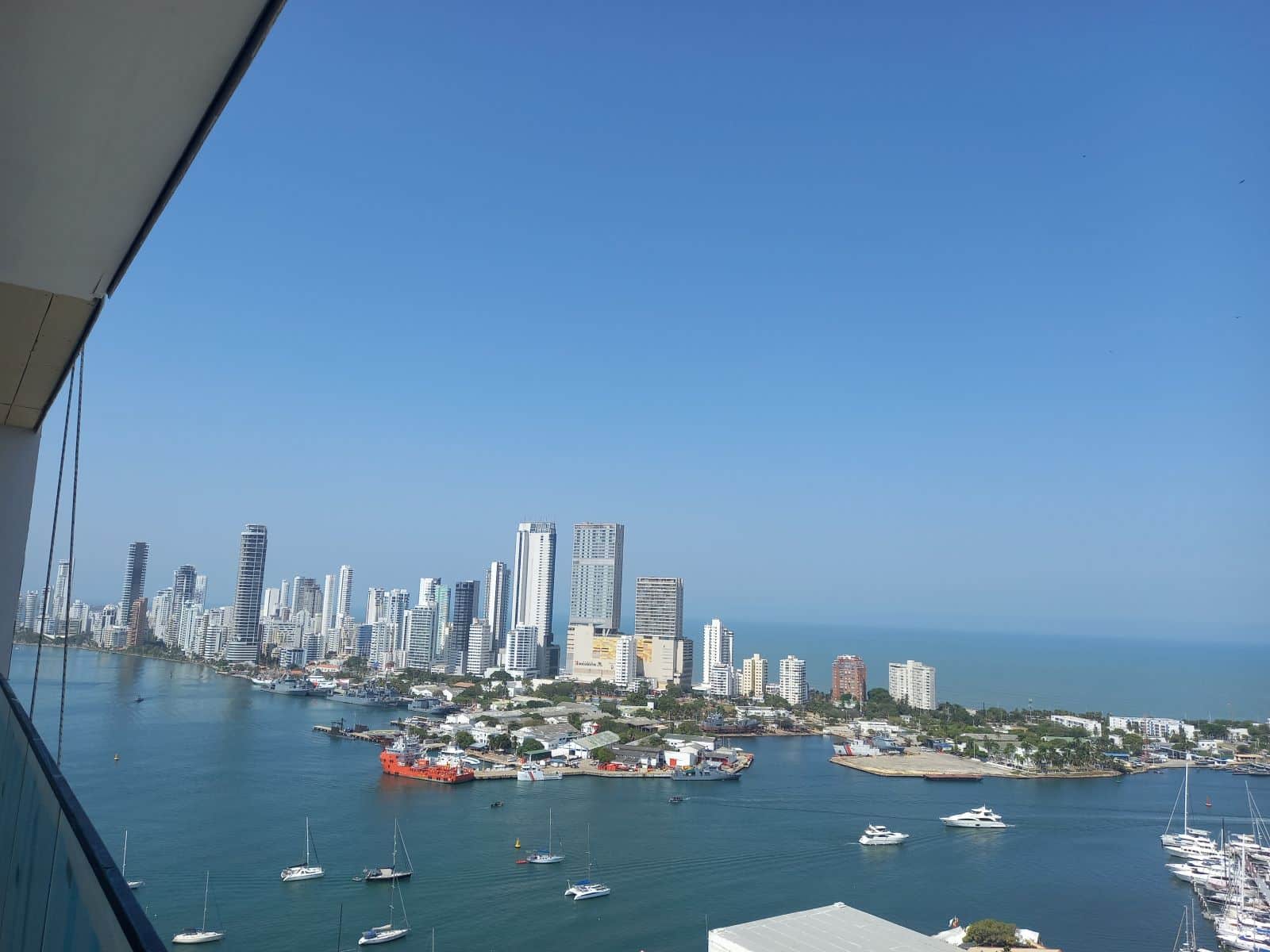 Apartamento en venta en Manga, Cartagena · foto 8 de 13