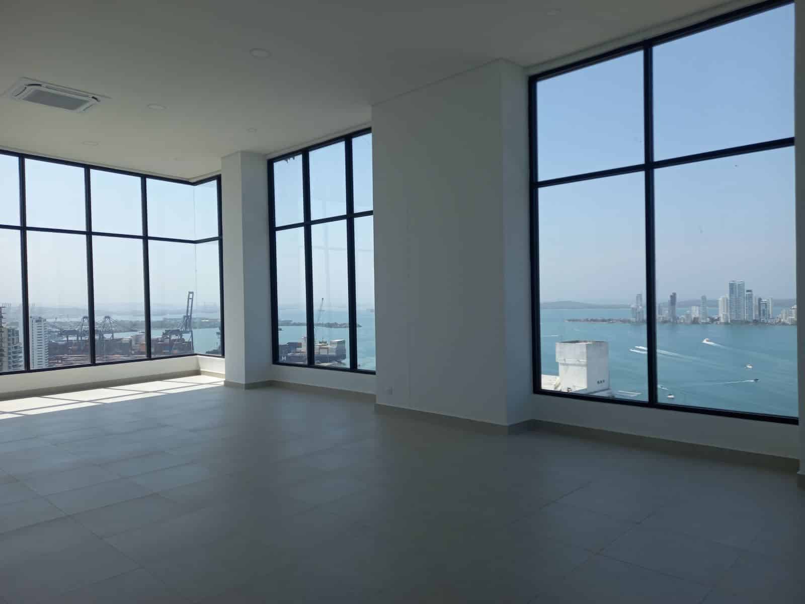 Apartamento en venta en Manga, Cartagena · foto 2 de 13
