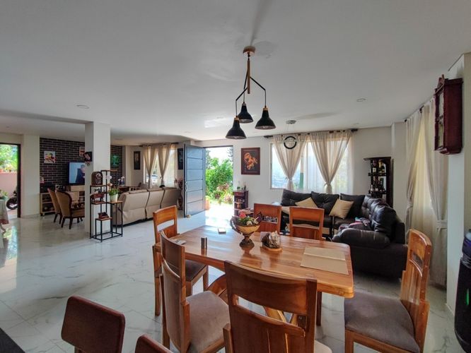 Finca en venta en Las Lomitas, Sabaneta, 440 m² · foto 3 de 24