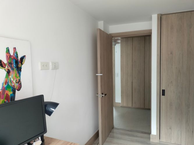 Apartamento de 3 alcobas en arriendo en Astorga, Medellín, 203 m² · foto 8 de 19