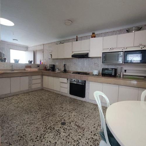 Casa de 6 alcobas en venta en Ciudad Jardin, Cali, 602 m² · foto 19 de 24