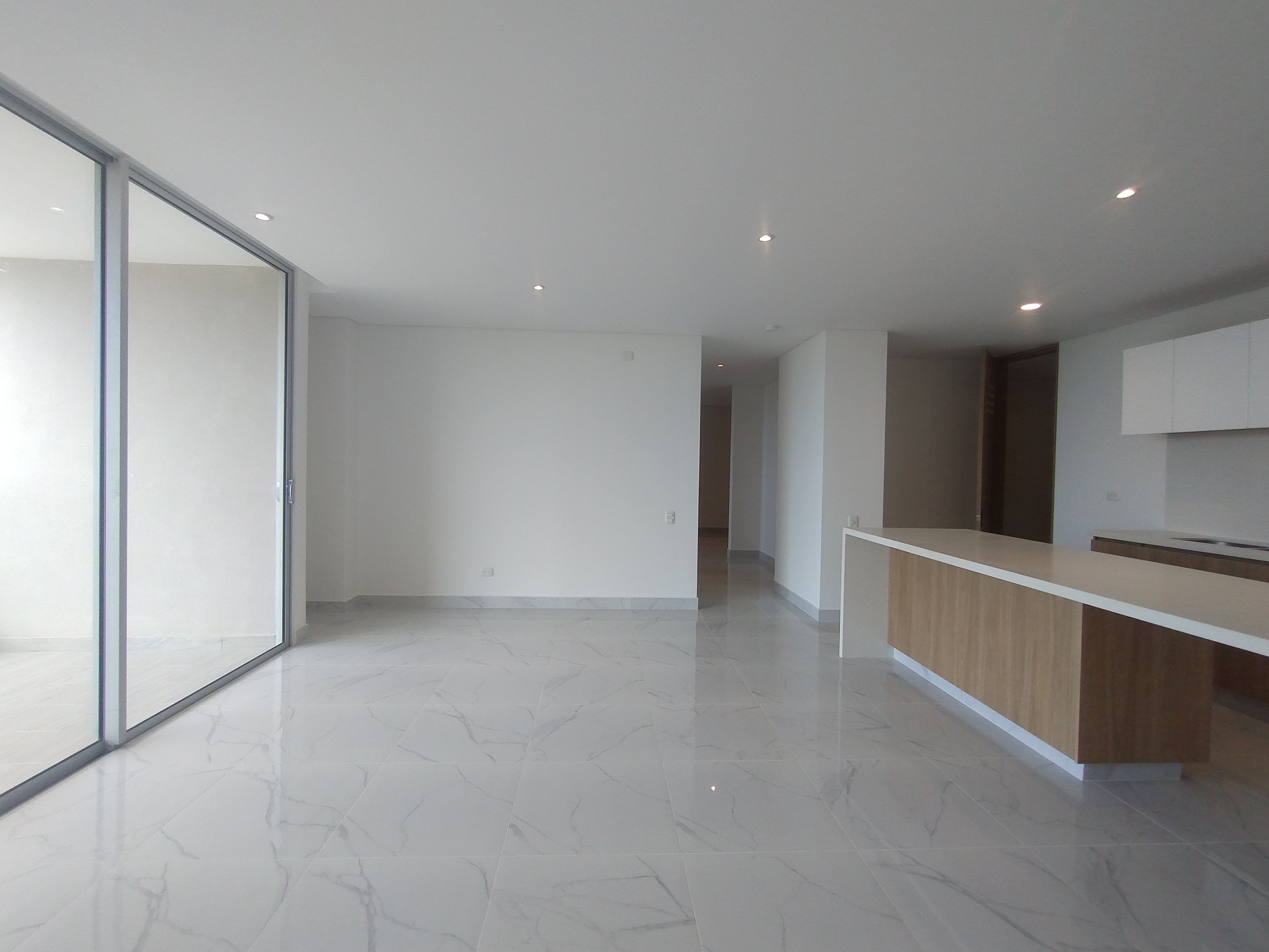 Apartamento en arriendo en Altos De Riomar, Barranquilla · foto 3 de 20