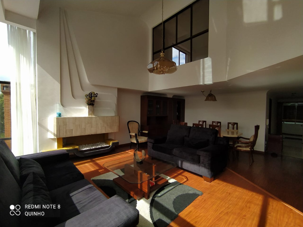 Apartamento en venta en Chico, Bogotá · foto 3 de 24