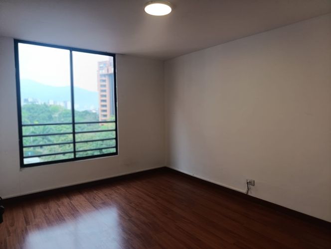 Apartamento de 3 alcobas en arriendo en El Poblado, Medellín, 123 m² · foto 7 de 17