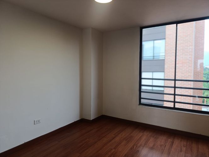Apartamento de 3 alcobas en arriendo en El Poblado, Medellín, 123 m² · foto 10 de 17