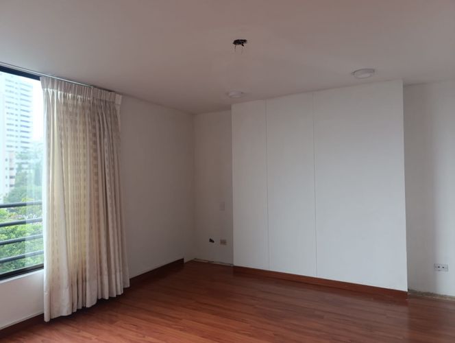 Apartamento de 3 alcobas en arriendo en El Poblado, Medellín, 123 m² · foto 12 de 17