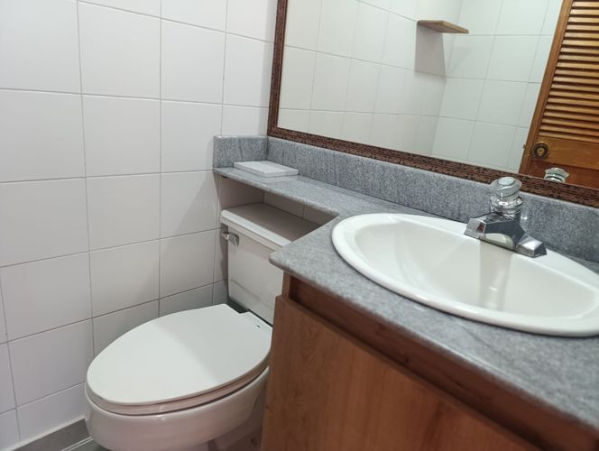 Apartamento de 3 alcobas en arriendo en El Poblado, Medellín, 123 m² · foto 16 de 17