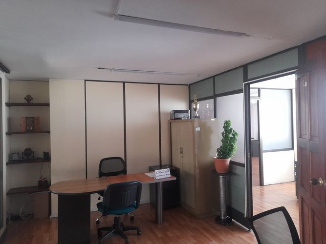 Oficina en venta en El Centro, Manizales, 81 m² · foto 2 de 19