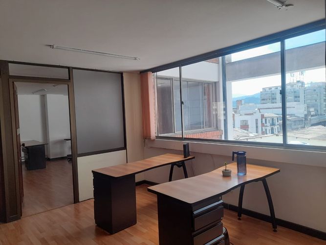 Oficina en venta en El Centro, Manizales, 81 m² · foto 4 de 19