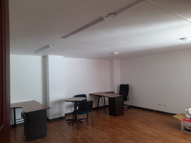 Oficina en venta en El Centro, Manizales, 81 m² · foto 8 de 19