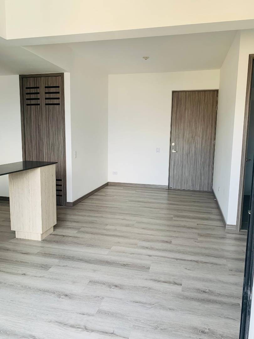 Apartamento en arriendo en Las Palmas, Medellín · foto 6 de 14