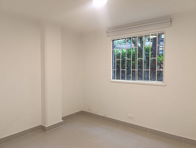 Apartamento de 3 alcobas en venta en El Poblado, Medellín, 90 m² · foto 11 de 14