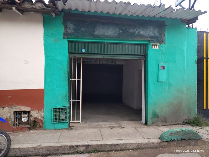 Bodega en arriendo en Centro, Piedecuesta, 70 m² · foto 2 de 7
