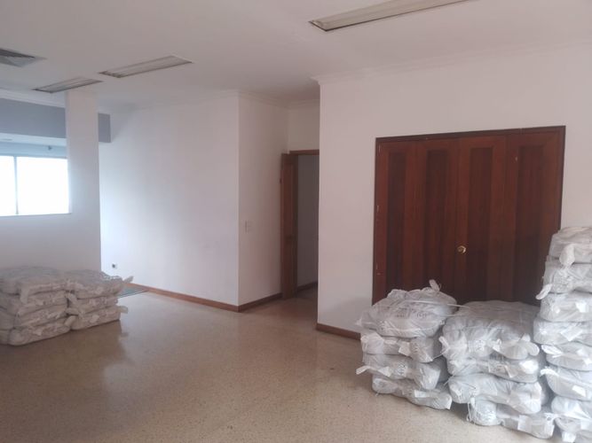 Bodega en arriendo en Cristo Rey, Medellín, 225 m² · foto 13 de 16
