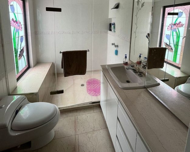 Casa de 3 alcobas en venta en El Diamante No. 2, Medellín, 538 m² · foto 11 de 14