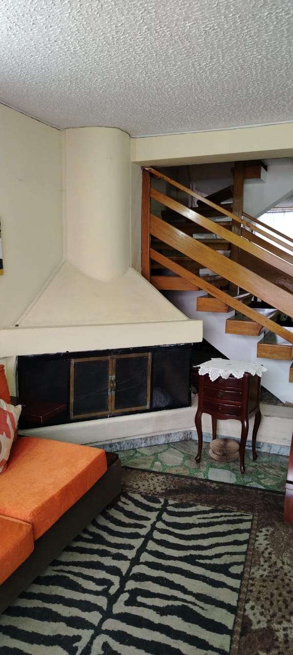 Casa en venta en Spring, Bogotá · foto 4 de 24