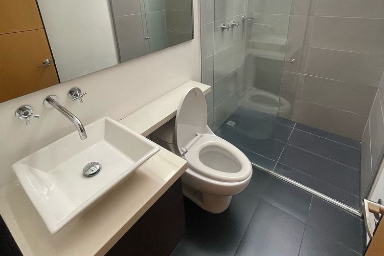 Casa de 4 alcobas en venta en Loma El Atravesado, Envigado, 350 m² · foto 6 de 10