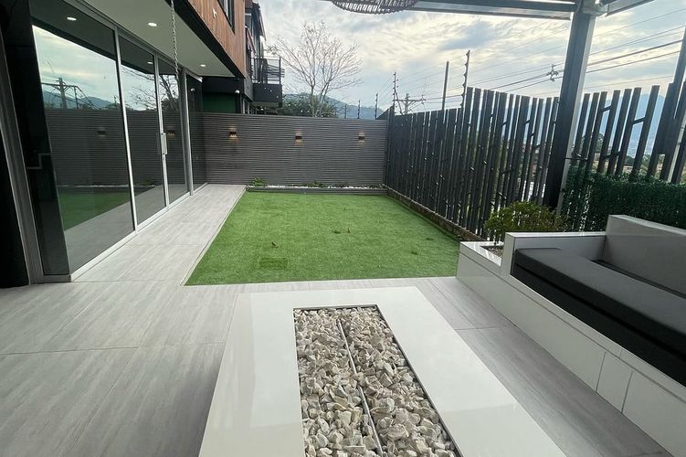 Casa de 4 alcobas en venta en Loma El Atravesado, Envigado, 350 m² · foto 8 de 10