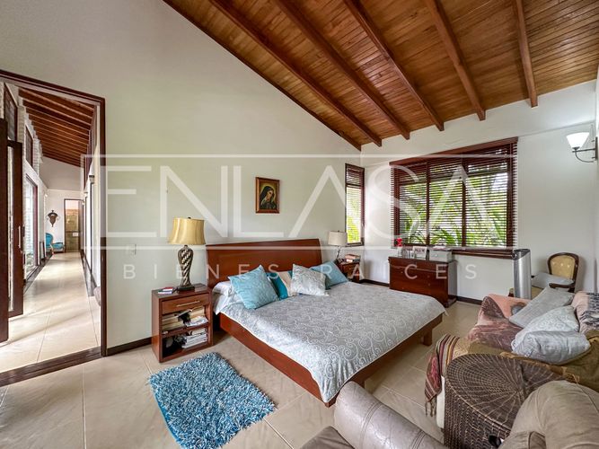 Casa de 4 alcobas en venta en Pance, Cali, 370 m² · foto 13 de 24